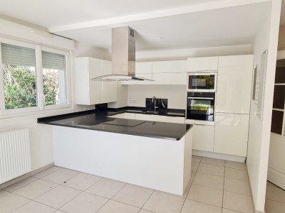 APPARTEMENT T4 - FONTENAY AUX ROSES - 85.7 m2 - VENDU