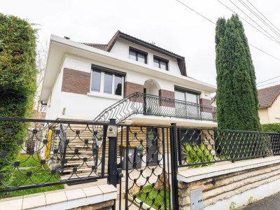 MAISON A VENDRE - ORMESSON SUR MARNE - 190 m2 - 589�000�&euro;