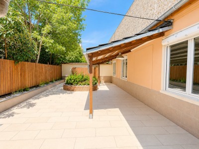 plain-pied A VENDRE - ST MAUR DES FOSSES - 78.09 m2 - 445 000 &euro;