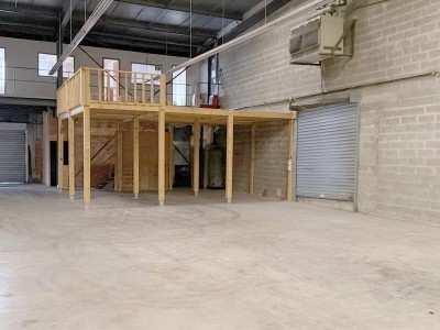 ENTREPOT A LOUER - DRANCY - 376 m2 - 3�603�&euro; HC par mois