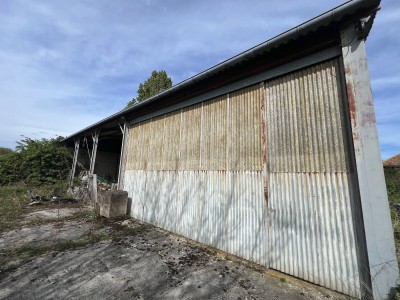 ENTREPOT A VENDRE - BANNOST VILLEGAGNON - 200 m2 - 110�000�&euro; 