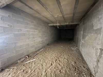 LOCAL COMMERCIAL A VENDRE - ST MAUR DES FOSSES - 510 m2 - 2�950�000�&euro; 