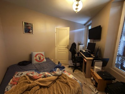 MURS COMMERCIAUX A VENDRE - ST MAUR DES FOSSES - 100 m2 - 1�250�000�&euro; 