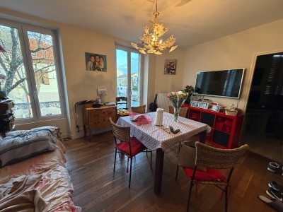 MURS COMMERCIAUX A VENDRE - ST MAUR DES FOSSES - 100 m2 - 1�250�000�&euro; 