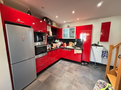 MURS COMMERCIAUX A VENDRE - ST MAUR DES FOSSES - 100 m2 - 1�250�000�&euro; 