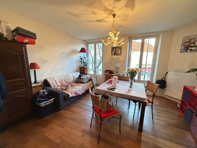 MURS COMMERCIAUX A VENDRE - ST MAUR DES FOSSES - 100 m2 - 1�250�000�&euro; 