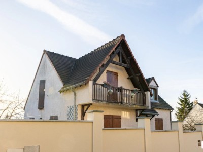 Maison de 5 pi�ces de 200 m� � Crosne A VENDRE - CROSNE - 125.23 m2 - 550�000�&euro;