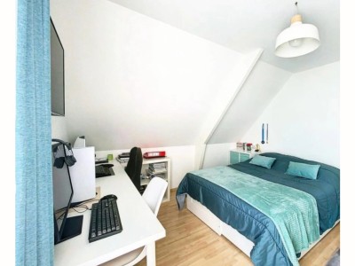 Maison de 5 pi�ces de 200 m� � Crosne A VENDRE - CROSNE - 125.23 m2 - 550�000�&euro;