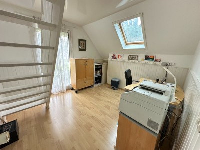 MAISON DE VILLE A VENDRE - LA QUEUE EN BRIE - 194 m2 - 589 900 &euro;
