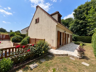 MAISON A VENDRE - LA QUEUE EN BRIE - 230 m2 - 420 000 &euro;