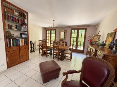 MAISON A VENDRE - LA QUEUE EN BRIE - 230 m2 - 420 000 &euro;
