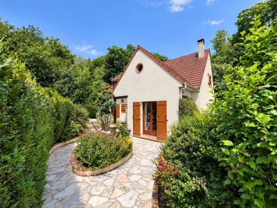 MAISON A VENDRE - LA QUEUE EN BRIE - 230 m2 - 420 000 &euro;