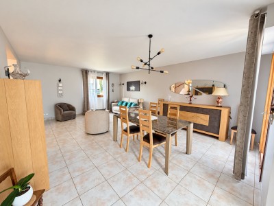 MAISON A VENDRE - ORMESSON SUR MARNE - 121.62 m2 - 467 000 €