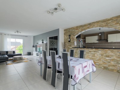 MAISON A VENDRE - OZOIR LA FERRIERE - 236 m2 - 546 000 €