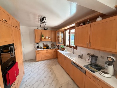MAISON A VENDRE - PONTAULT COMBAULT - 190 m2 - 525 000 €