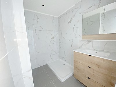 MAISON A VENDRE - ST MAUR DES FOSSES - 92.45 m2 - 570�000�&euro;