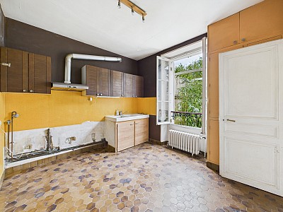 MAISON A VENDRE - ST MAUR DES FOSSES - 120 m2 - 850 000 &euro;