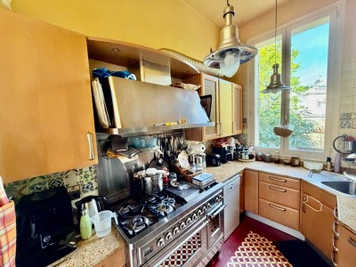 MAISON A VENDRE - ST MAUR DES FOSSES - 280.26 m2 - 1 349 000 €