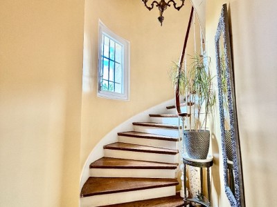 MAISON A VENDRE - ST MAUR DES FOSSES - 280.26 m2 - 1 349 000 €