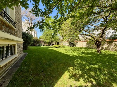 MAISON A VENDRE - ST MAUR DES FOSSES - 280.26 m2 - 1 349 000 €