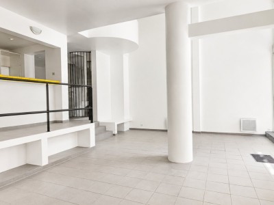 MAISON A VENDRE - ST MAUR DES FOSSES - 119 m2 - 690 000 €