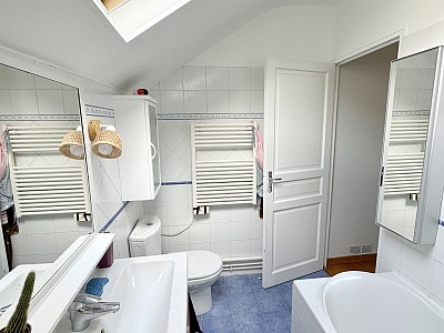 MAISON A VENDRE - ST MAUR DES FOSSES - 110 m2 - 799�000�&euro;