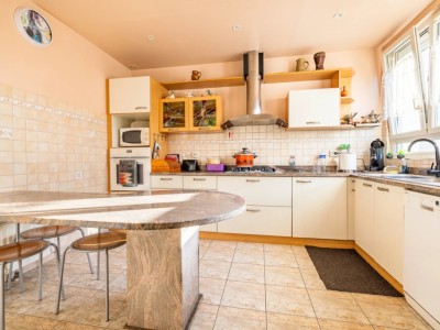 Maison de 3 pi�ces de 99 m� � Villeneuve-Saint-Geo A VENDRE - VILLENEUVE ST GEORGES - 99 m2 - 449�000�&euro;