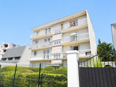 SAINT MAUR DES FOSSES, FACE MARNE