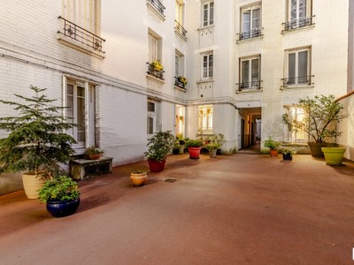 Studio lumineux lou� 20 m� � Vincennes A VENDRE - VINCENNES - 20 m2 - 209�000�&euro;