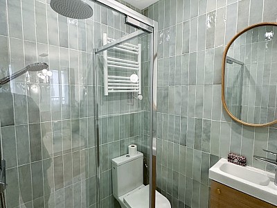 STUDIO A VENDRE - VINCENNES - 28 m2 - 259�000�&euro;