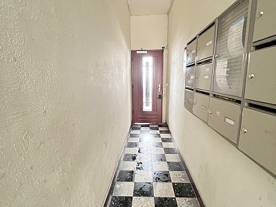 STUDIO A VENDRE - VINCENNES - 28 m2 - 259�000�&euro;