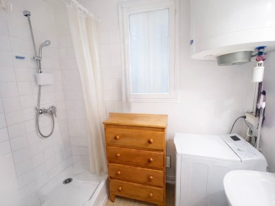 Studio avec cuisine séparée A VENDRE - JOINVILLE LE PONT - 33.47 m2 - 150 000 €