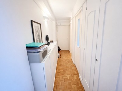 Studio avec cuisine séparée A VENDRE - JOINVILLE LE PONT - 33.47 m2 - 150 000 €