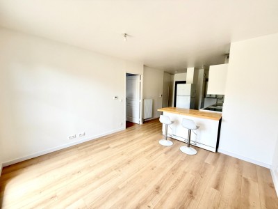 Appartement 2 pièces dans résidence récente (2014) – Confort moderne et luminosité