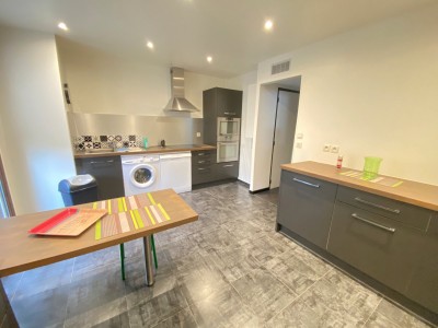 APPARTEMENT T2 A LOUER - ST MAUR DES FOSSES - 59.03 m2 - 1�380�&euro; charges comprises par mois