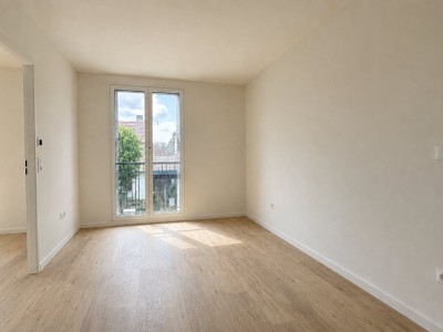 TYPE 2 pièces - 42,8 m² - 390 000 € - Quartier Polangis, Joinville-le-Pont