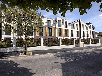 TYPE 2 pièces - 42,8 m² - 390 000 € - Quartier Polangis, Joinville-le-Pont