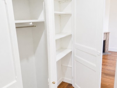 APPARTEMENT T2 A VENDRE - LA VARENNE ST HILAIRE - 43.5 m2 - 249 000 &euro;