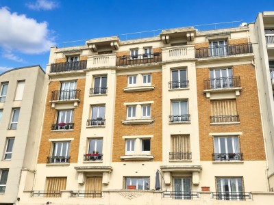 APPARTEMENT T2 A VENDRE - LA VARENNE ST HILAIRE - 43.5 m2 - 249 000 &euro;