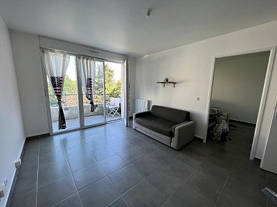 APPARTEMENT T2 - PONTAULT COMBAULT - 41.88 m2 - VENDU