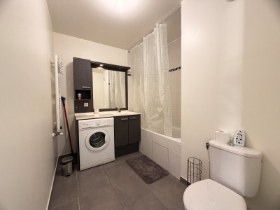 APPARTEMENT T2 A VENDRE - PONTAULT COMBAULT - 41.88 m2 - 185�000�&euro;