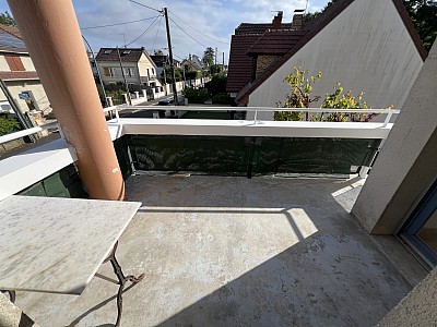 APPARTEMENT T2 A VENDRE - ROISSY EN BRIE - 44.11 m2 - 199�900�&euro;