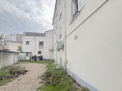 APPARTEMENT T2 - ST MAUR DES FOSSES - 35.22 m2 - VENDU