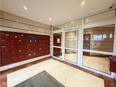 Lumineux 3 pi�ces avec balcon et parking A VENDRE - ALFORTVILLE Quartier des Fleurs - 63.3 m2 - 342�000�&euro;