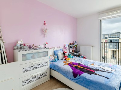 Appartement 3 pi�ces de 64 m� au derni�re �tage avec terrasse