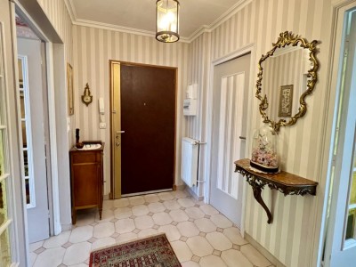 APPARTEMENT T3 A VENDRE - CRETEIL - 68.05 m2 - 235 000 &euro;