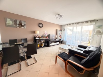 APPARTEMENT T3 A VENDRE - PONTAULT COMBAULT Berch�res - 59.38 m2 - 269�900�&euro;