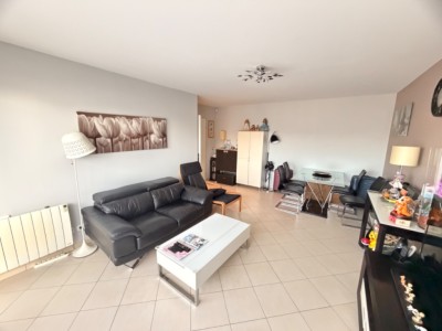 APPARTEMENT T3 A VENDRE - PONTAULT COMBAULT Berch�res - 59.38 m2 - 269�900�&euro;