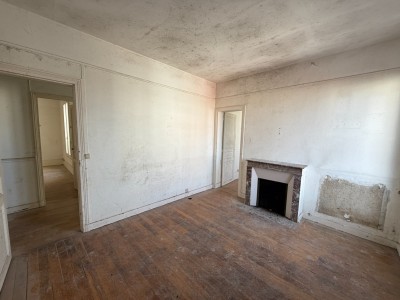 APPARTEMENT T3 A VENDRE - ST MAUR DES FOSSES - 57.82 m2 - 283 500 &euro;