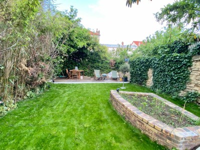 APPARTEMENT T3 A VENDRE - ST MAUR DES FOSSES - 59.5 m2 - 345 000 €